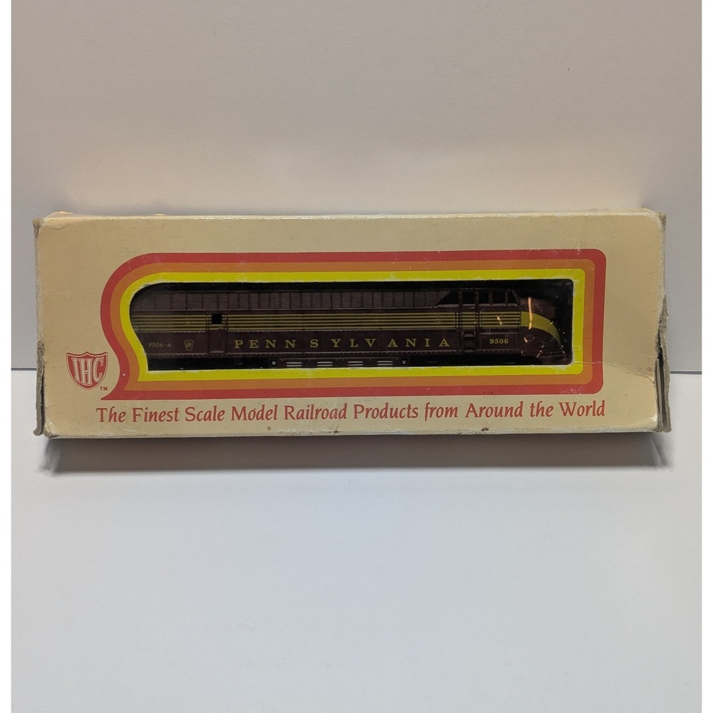 IHC HO Scale M386 FM Diesel Pennsylvania Railroad Tuscan Red Train 9506